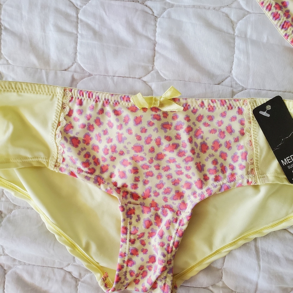 New under wear set - Picture 5 of 13